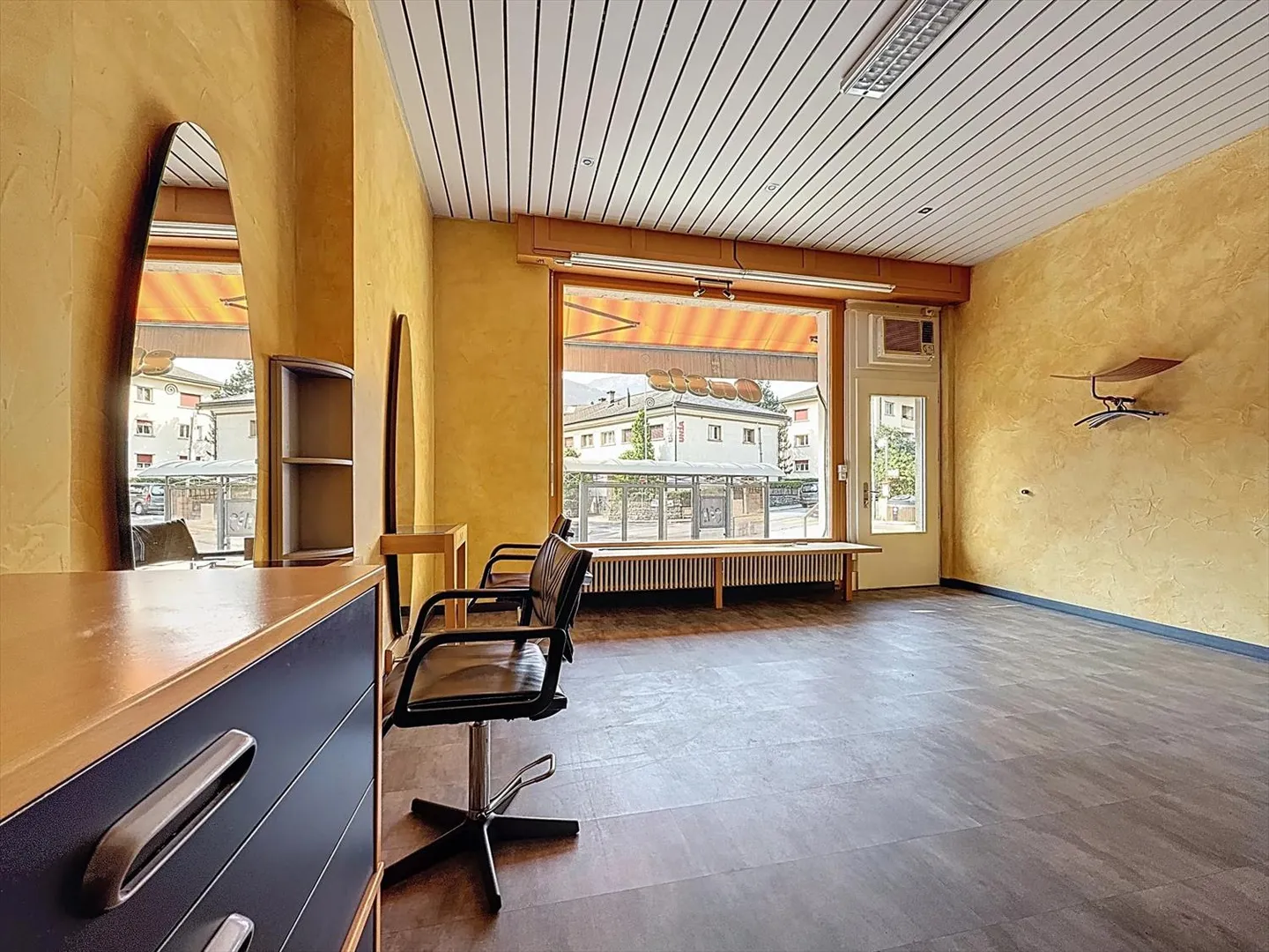 Commercio - Foto 2 di 8