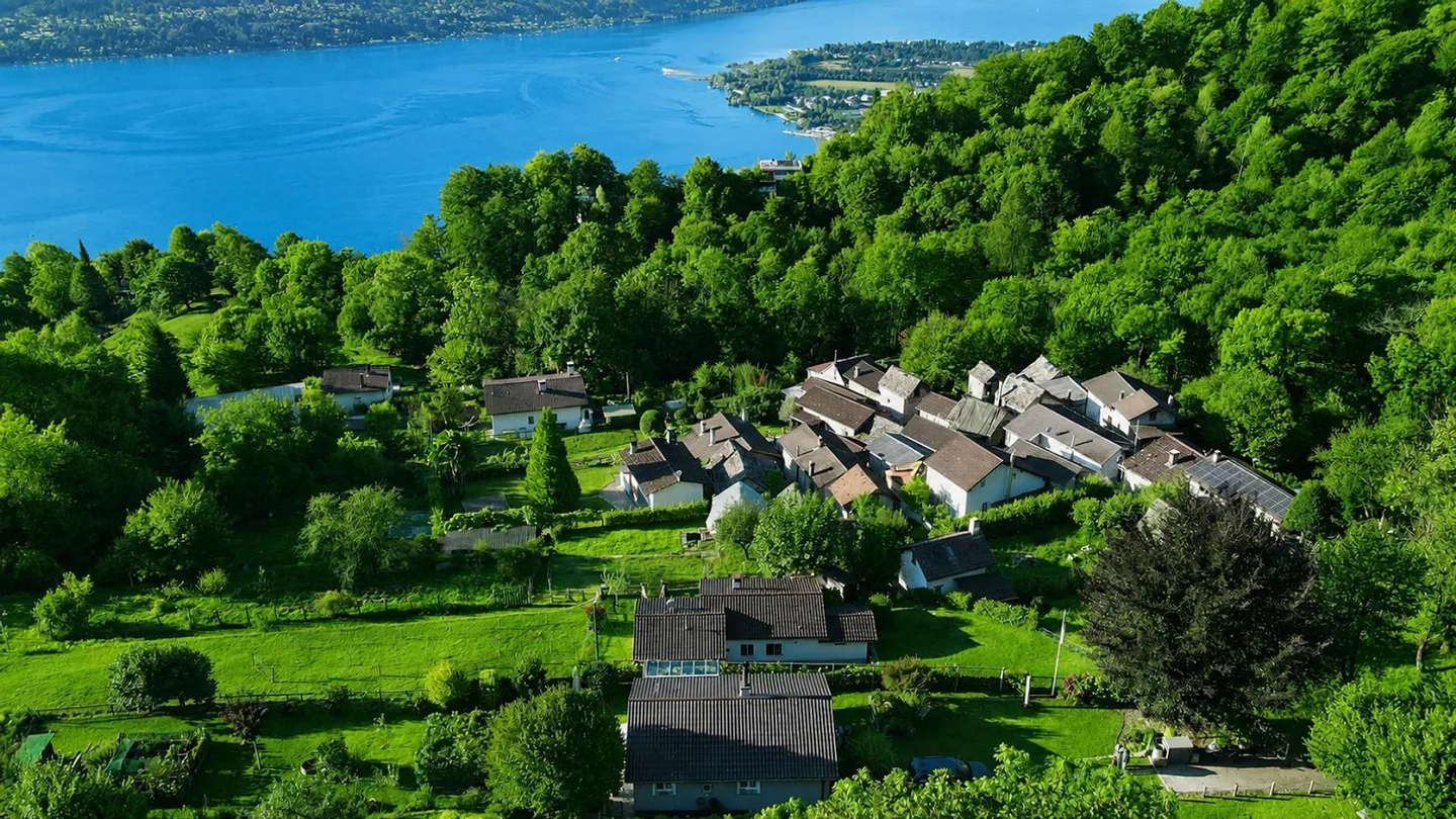 Zweitwohnsitz - Charmantes typisches Tessiner Haus/Rustico - Foto 1 di 25