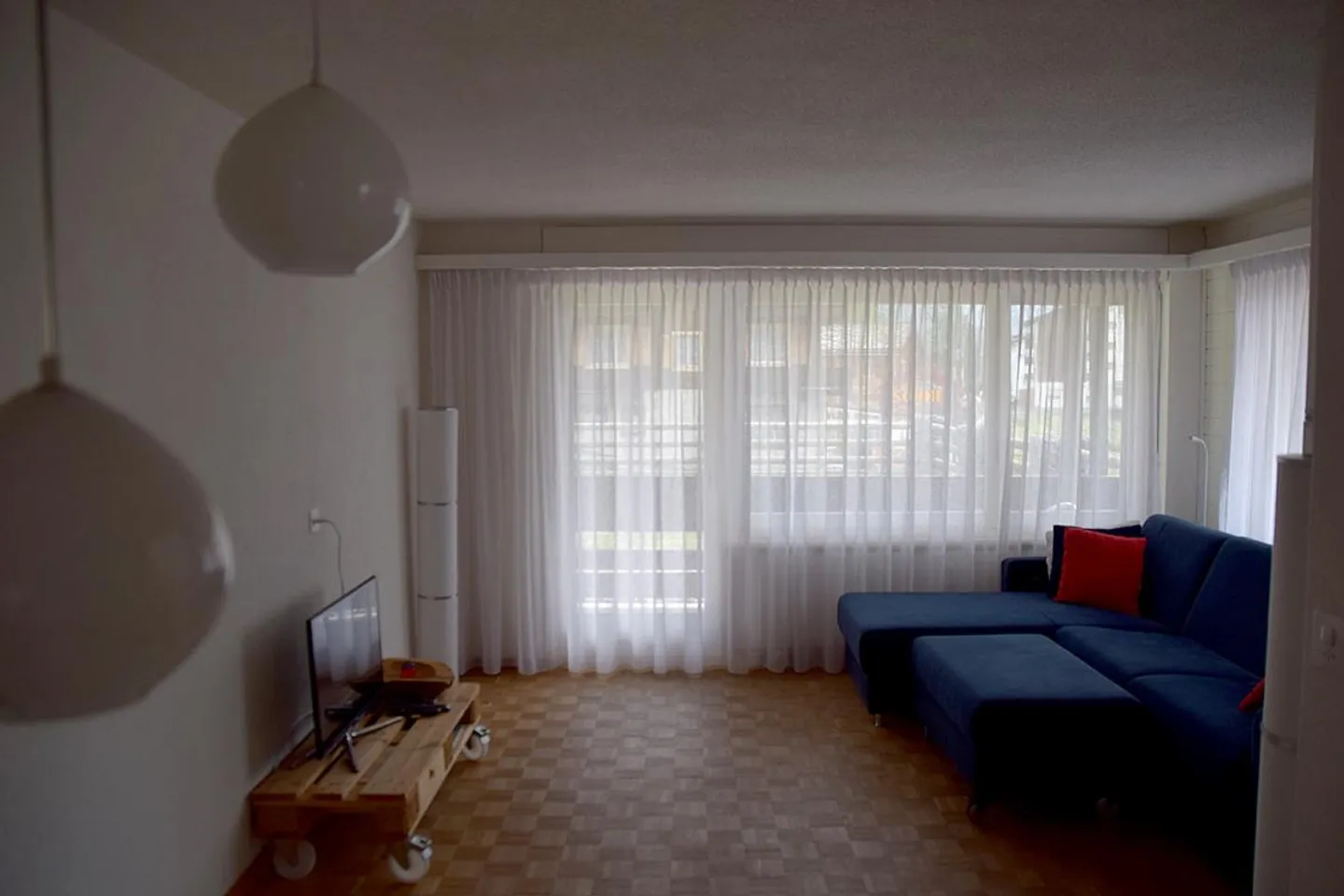 Furnished apartment for sale - Photo 2 of 8