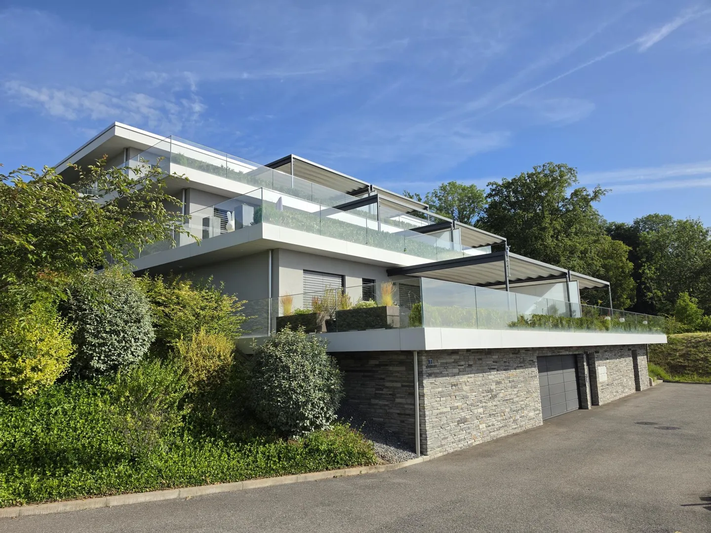 Luxuriöse Attique mit Seeblick - Foto 2 von 5