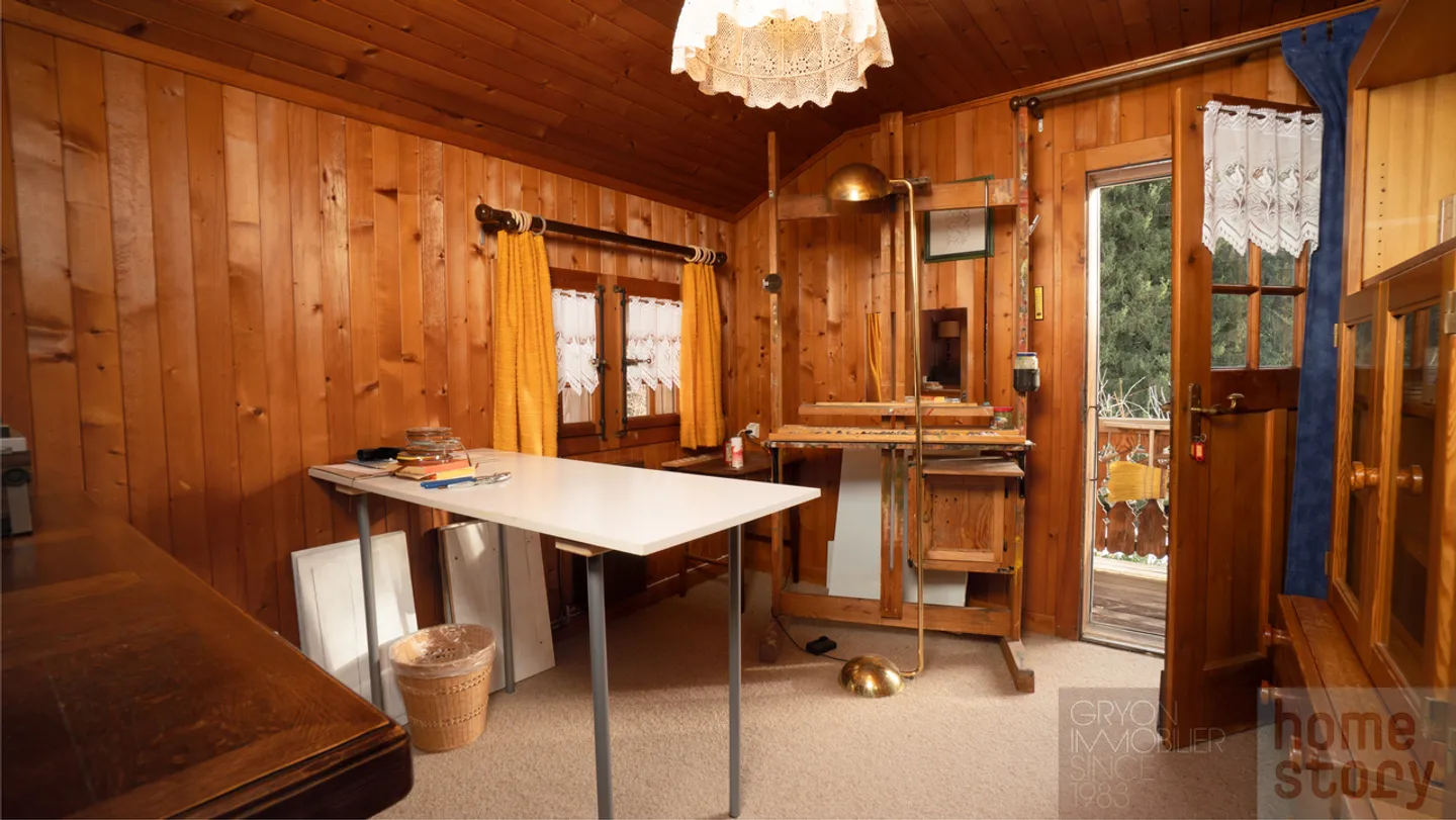 Typical family chalet in Gryon with garden and outbuildings - Photo 17 of 25