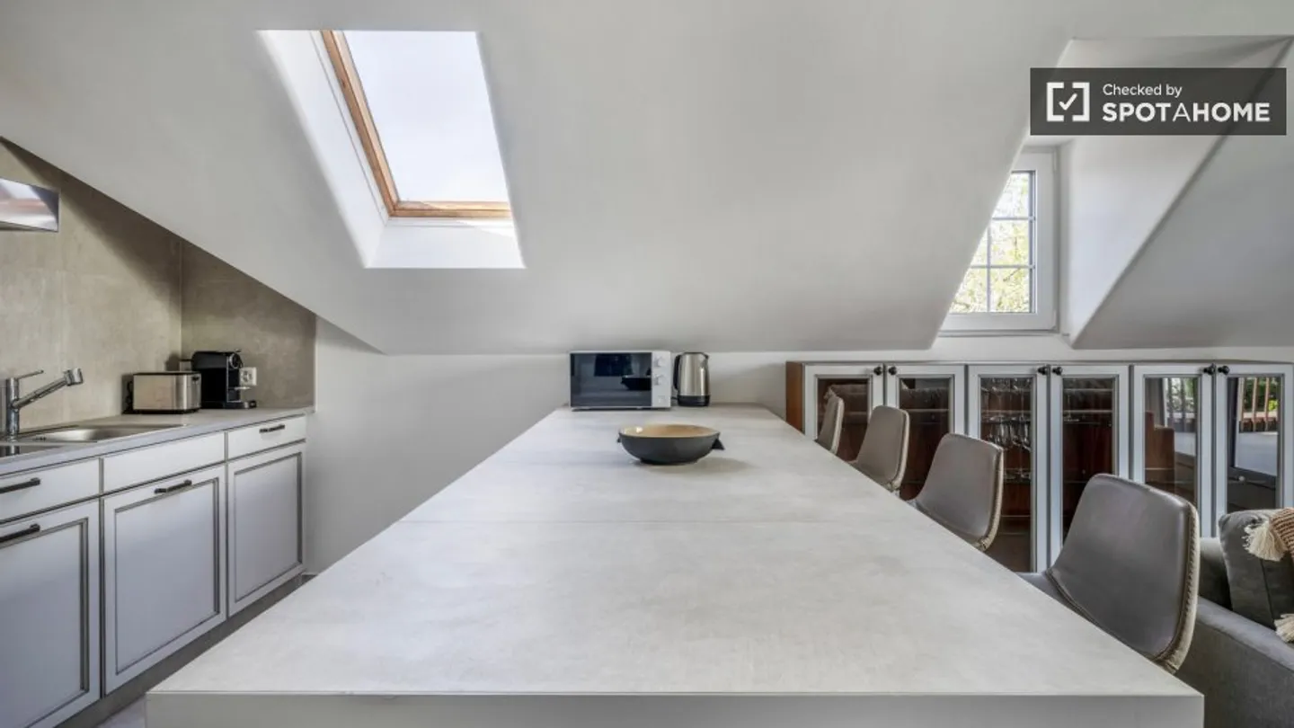 Entdecke, besichtige und miete dein neues Zuhause online mit vollem Vertrauen. - Foto 6 von 18