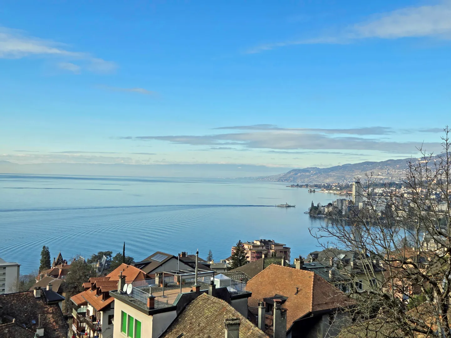 Incantevole Casa di Villaggio a Veytaux - Foto 2 di 11