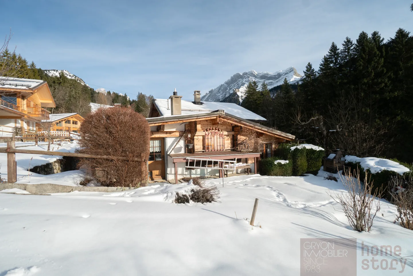 Typical family chalet in Gryon with garden and outbuildings - Photo 20 of 25