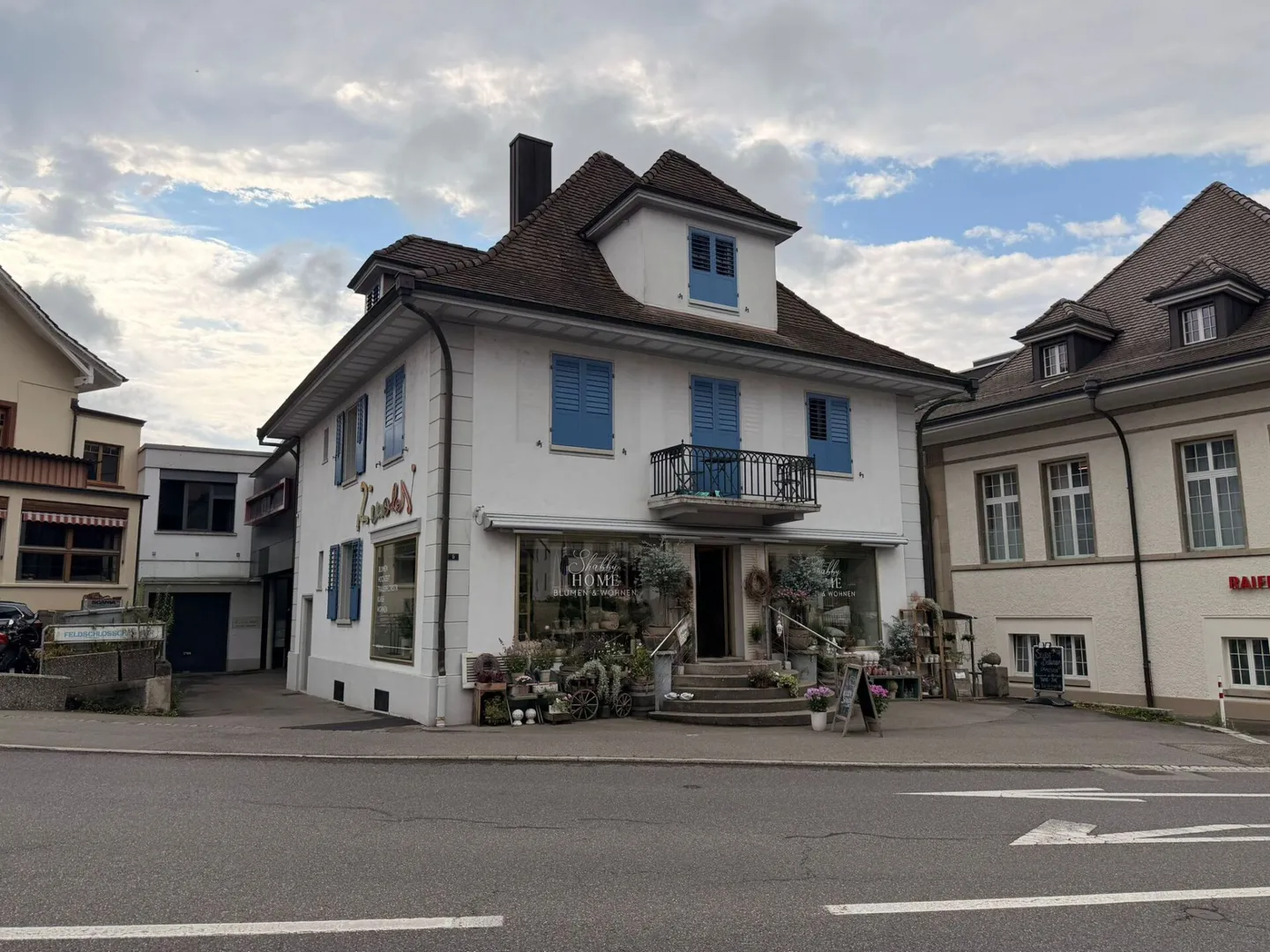 Opportunité : Propriété résidentielle et commerciale avec un potentiel d'utilisation polyvalent au centre de Schöftland - Photo 1 sur 52