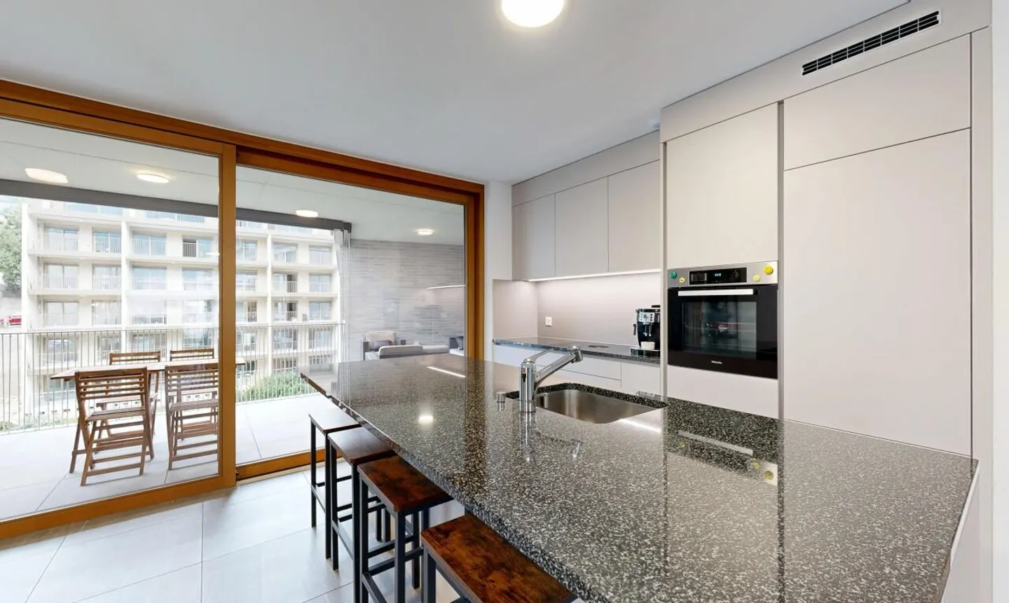 Wunderschöne 5,5-Zimmer-Wohnung von 153 m² ? Komfort und Effizienz - Foto 7 von 11