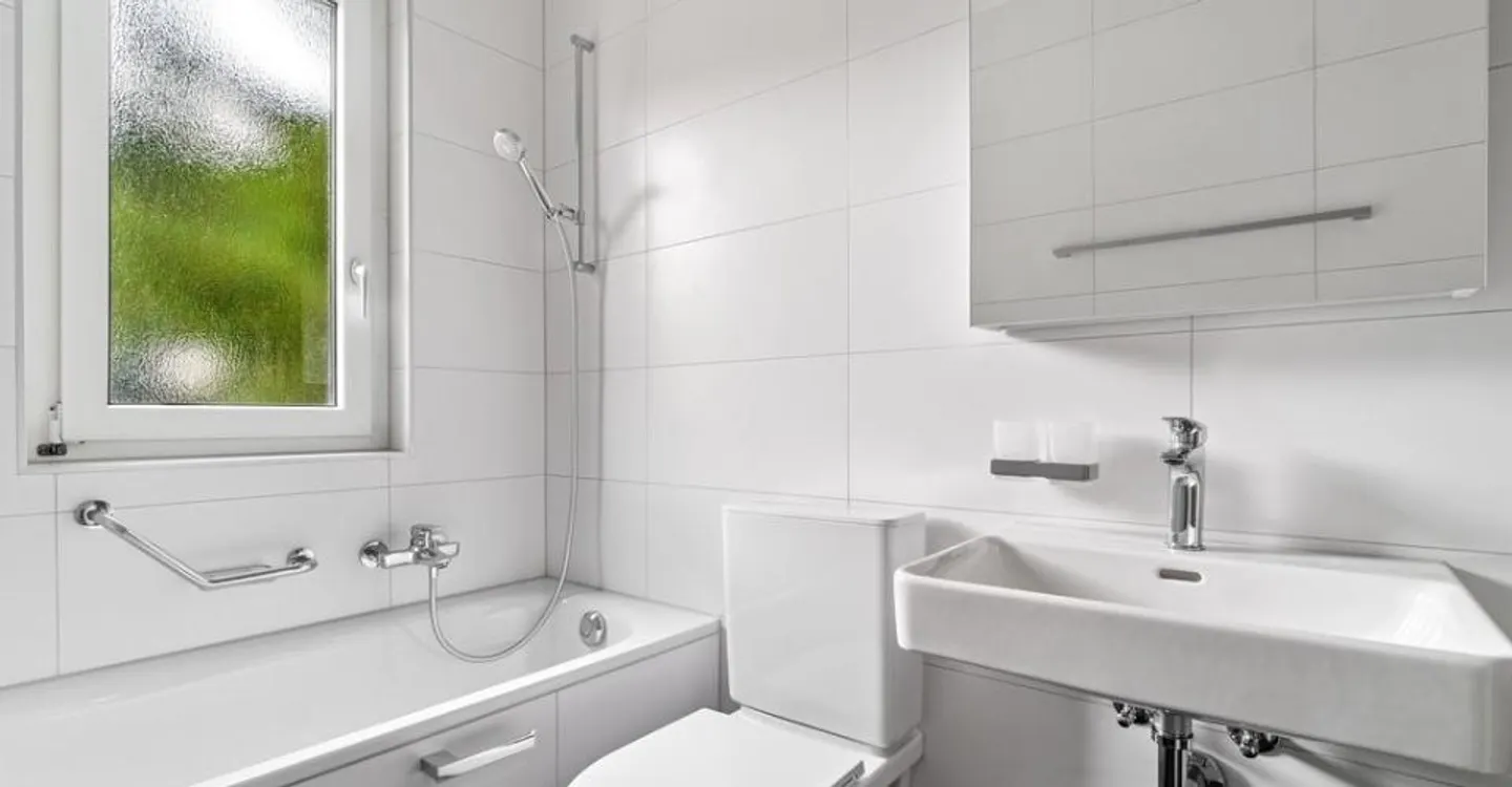 Fully renovated 3.5-room apartment on the ground floor - Photo 3 of 7