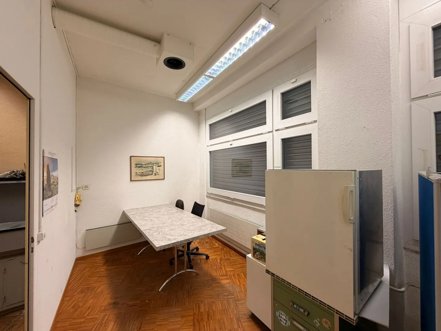 Opportunité : Propriété résidentielle et commerciale avec un potentiel d'utilisation polyvalent au centre de Schöftland - Photo 29 sur 52
