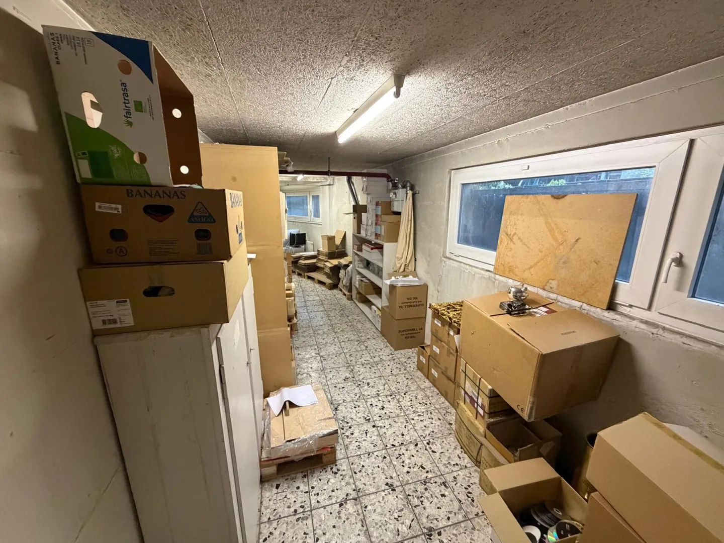 Opportunité : Propriété résidentielle et commerciale avec un potentiel d'utilisation polyvalent au centre de Schöftland - Photo 45 sur 52