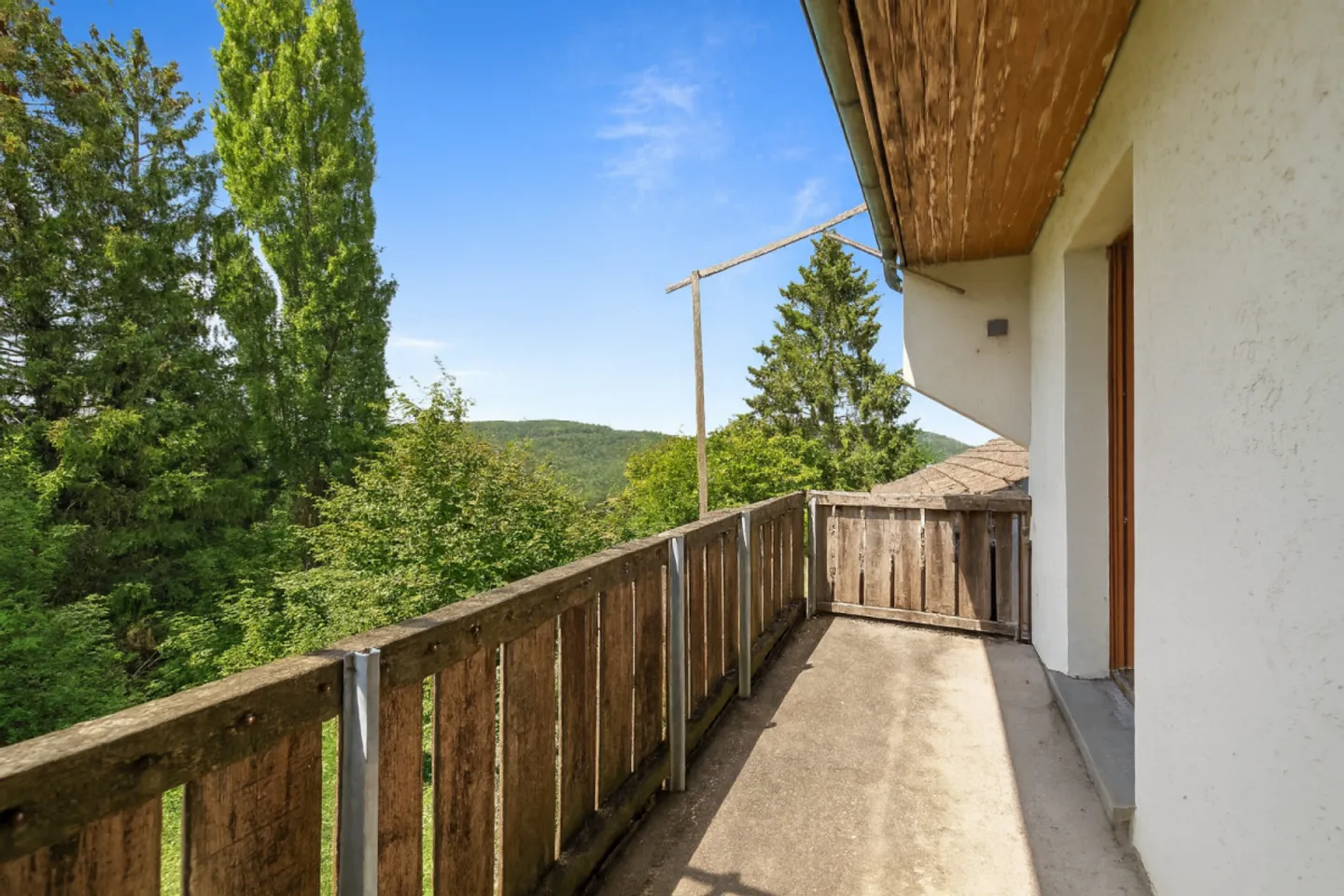 Edificio residenziale ed economico nel centro del villaggio da risvegliare - Foto 5 di 15