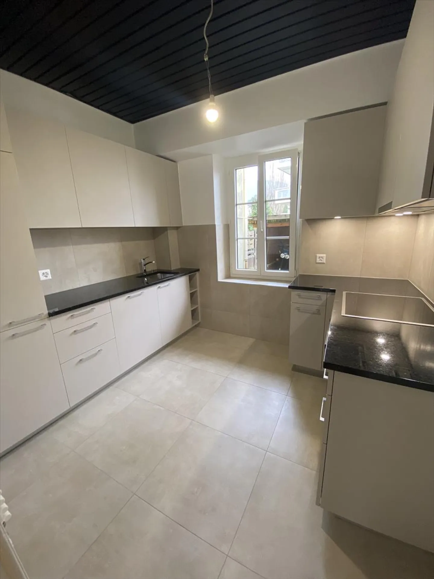 Charming 3-room apartment on the ground floor in Milvignes - Photo 2 of 8