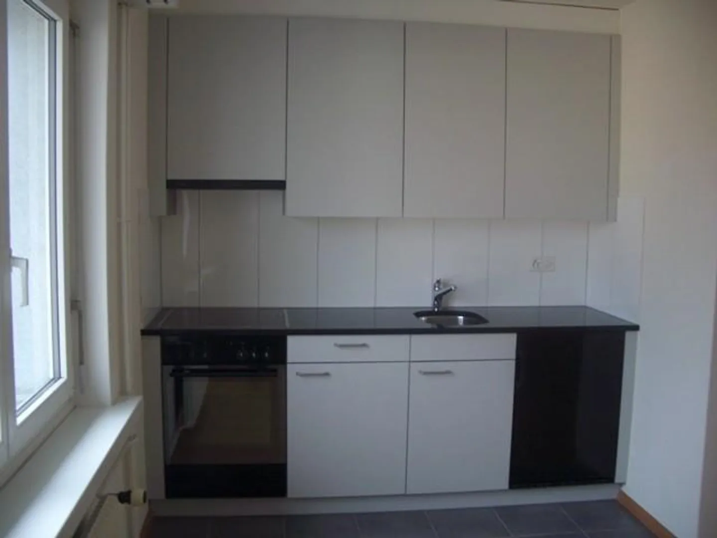 Charmante Wohnung in Binningen - Foto 3 von 5