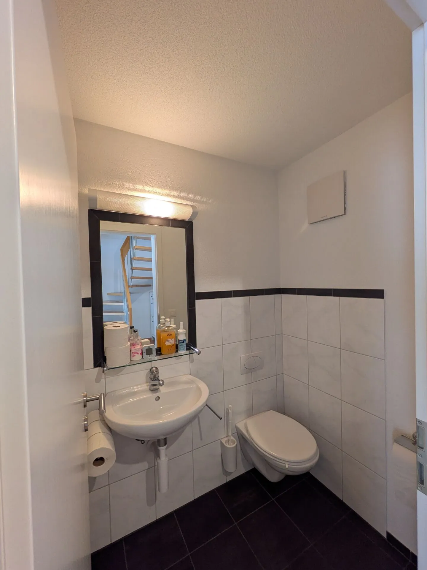 Moderne 3.5-Zimmer-Maisonettewohnung an zentraler Lage - Photo 5 of 11