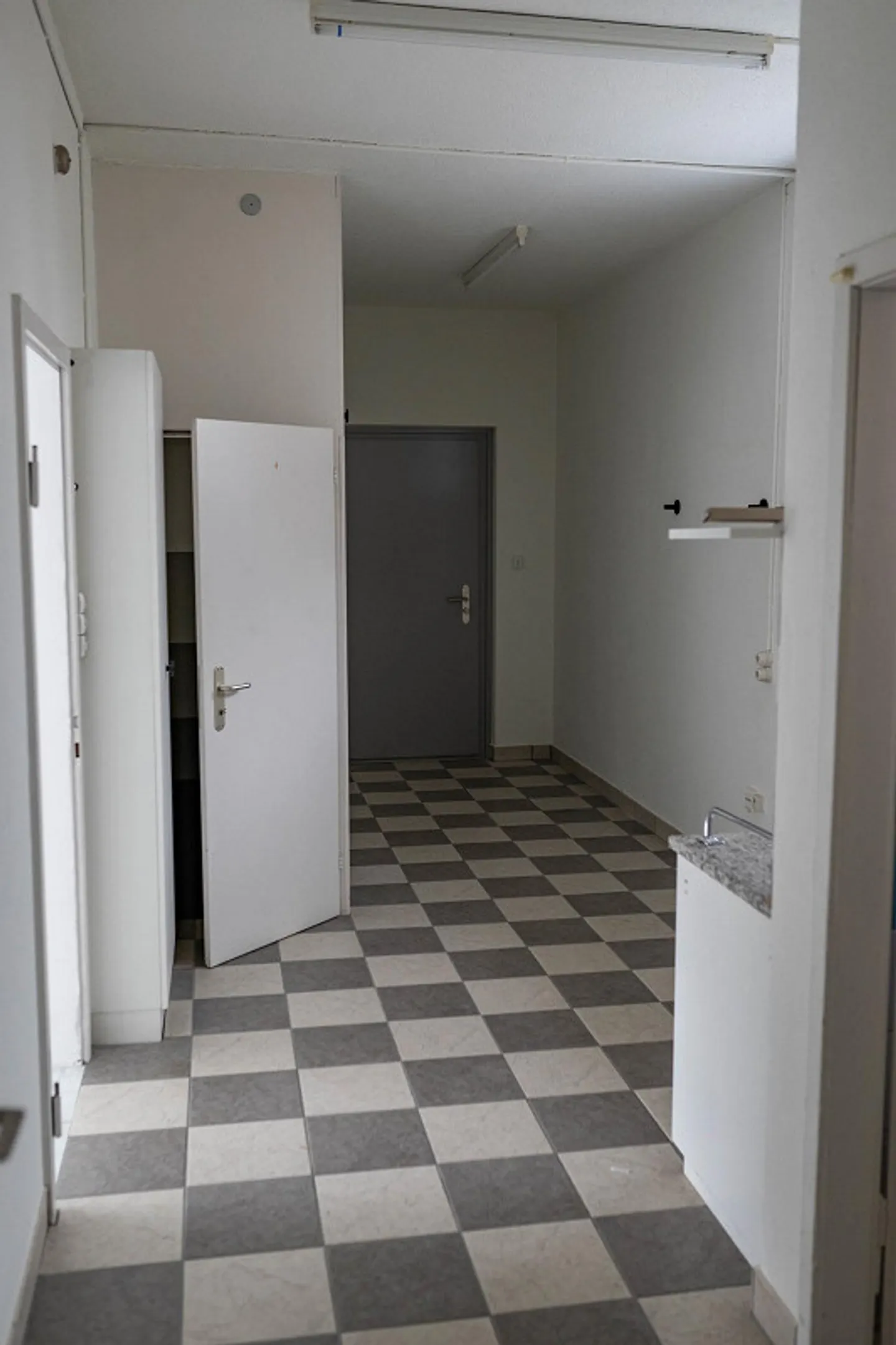Retail space in Islikon - Photo 5 of 6