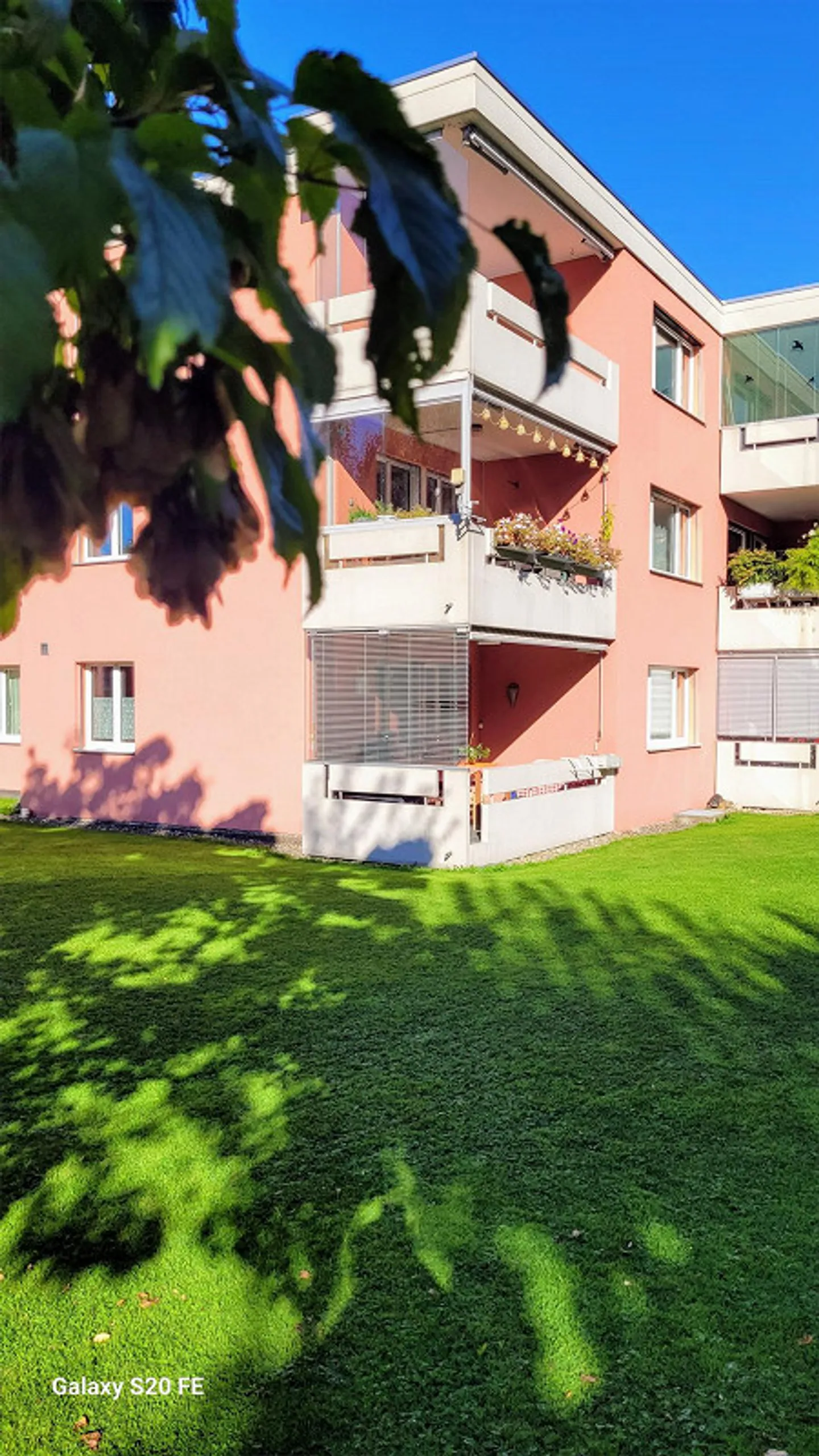 Oasi abitativa nel tranquillo villaggio di Buechen-Staad - Foto 3 di 26