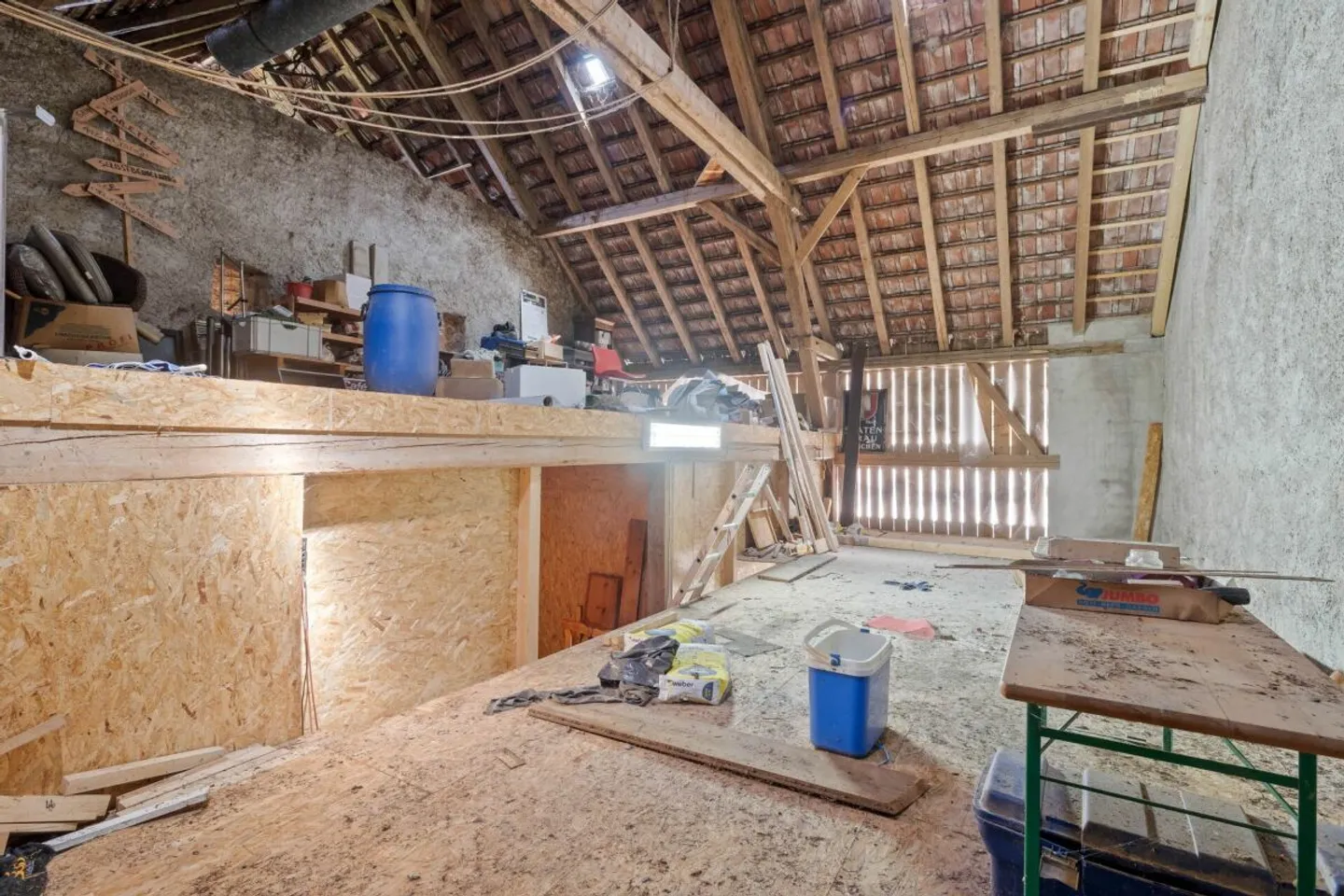 Edificio residenziale ed economico nel centro del villaggio da risvegliare - Foto 14 di 15