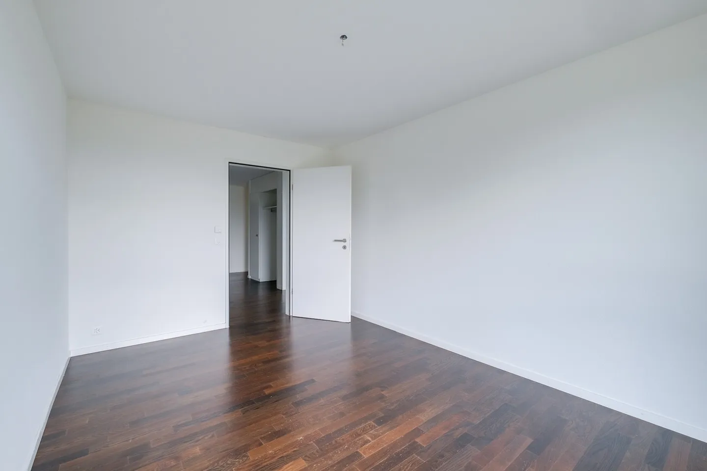 Modernes Apartment mit Aussicht - Foto 3 von 12