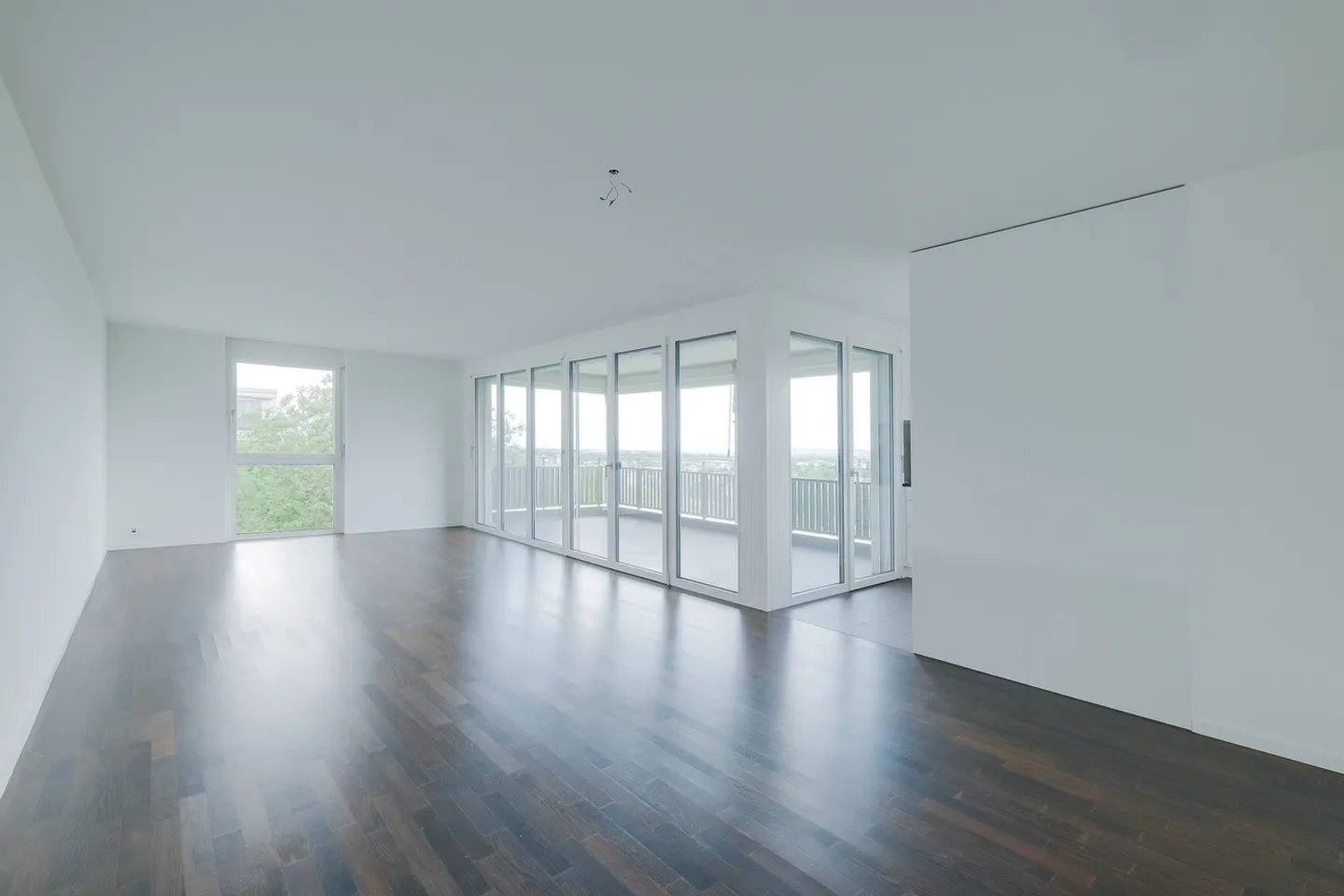 Modernes Apartment mit Aussicht - Foto 4 von 12