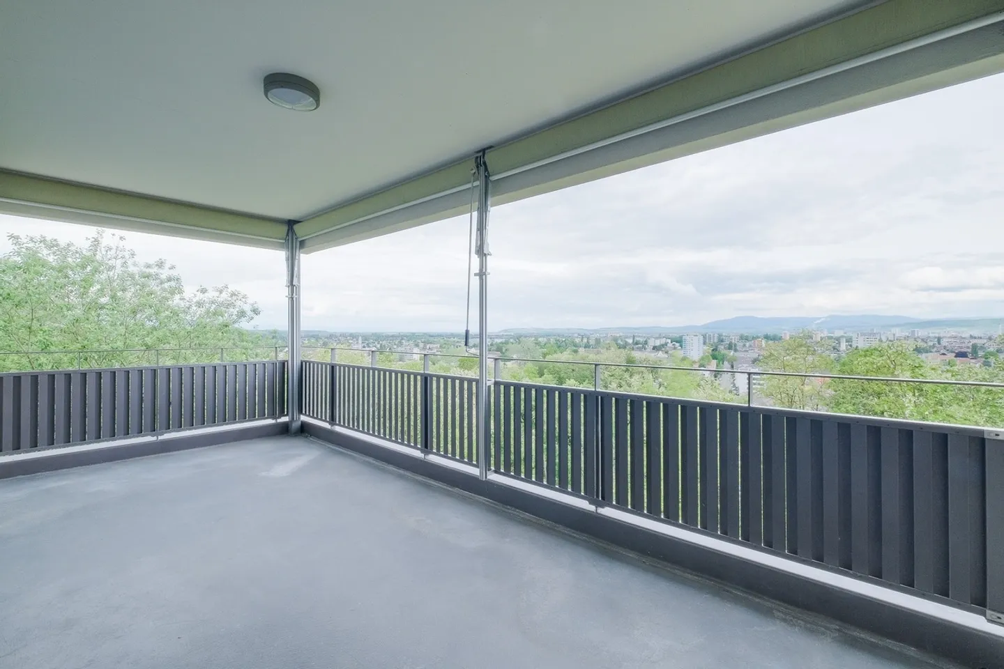 Modernes Apartment mit Aussicht - Foto 7 von 12