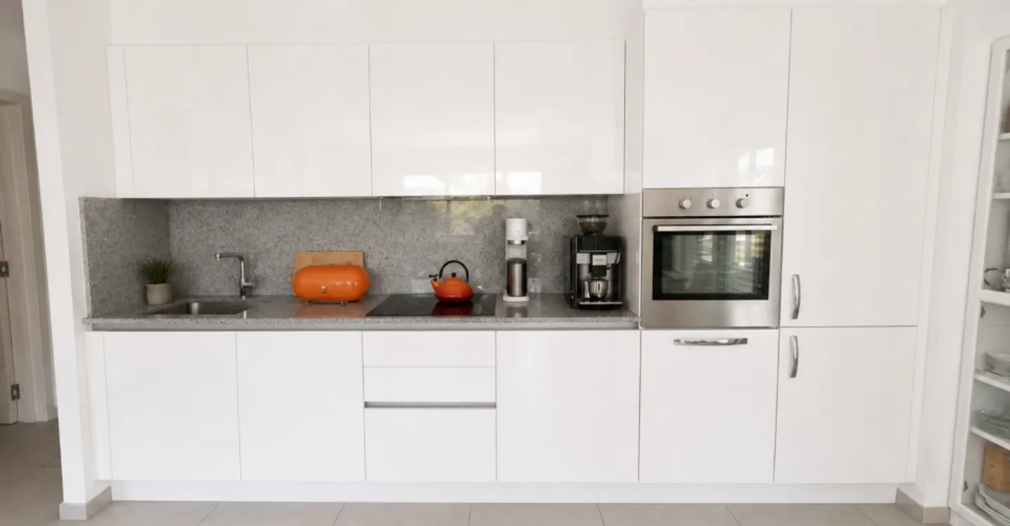 Modern Garden Apartment in Manno - Photo 5 of 10