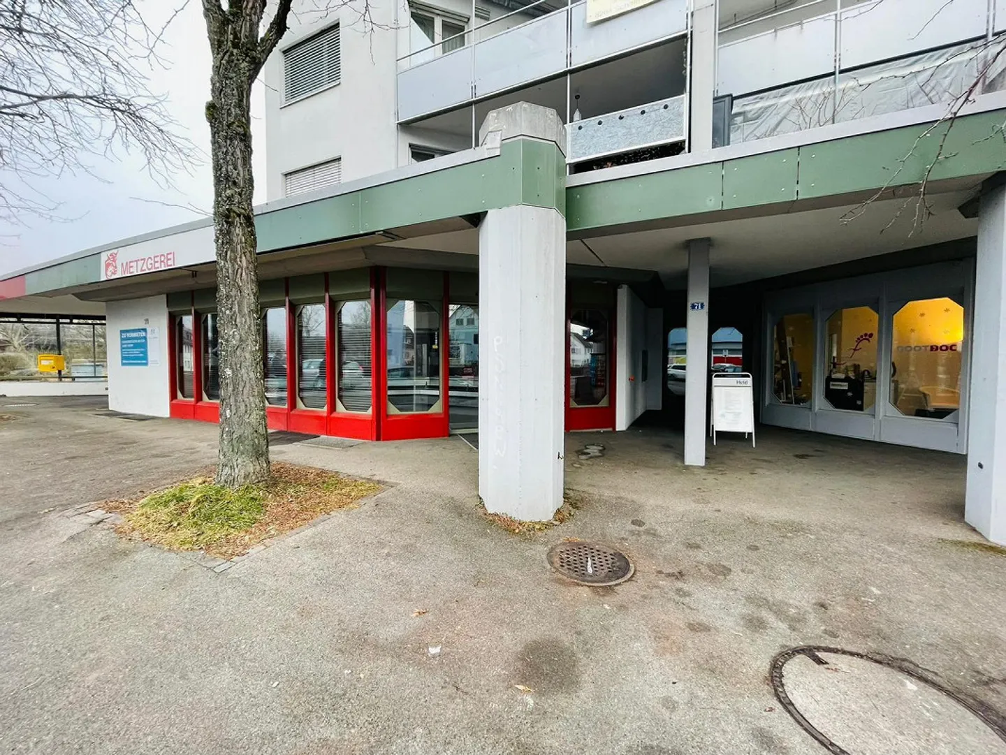 Ladenlokal auf der Breite - Foto 1 von 9