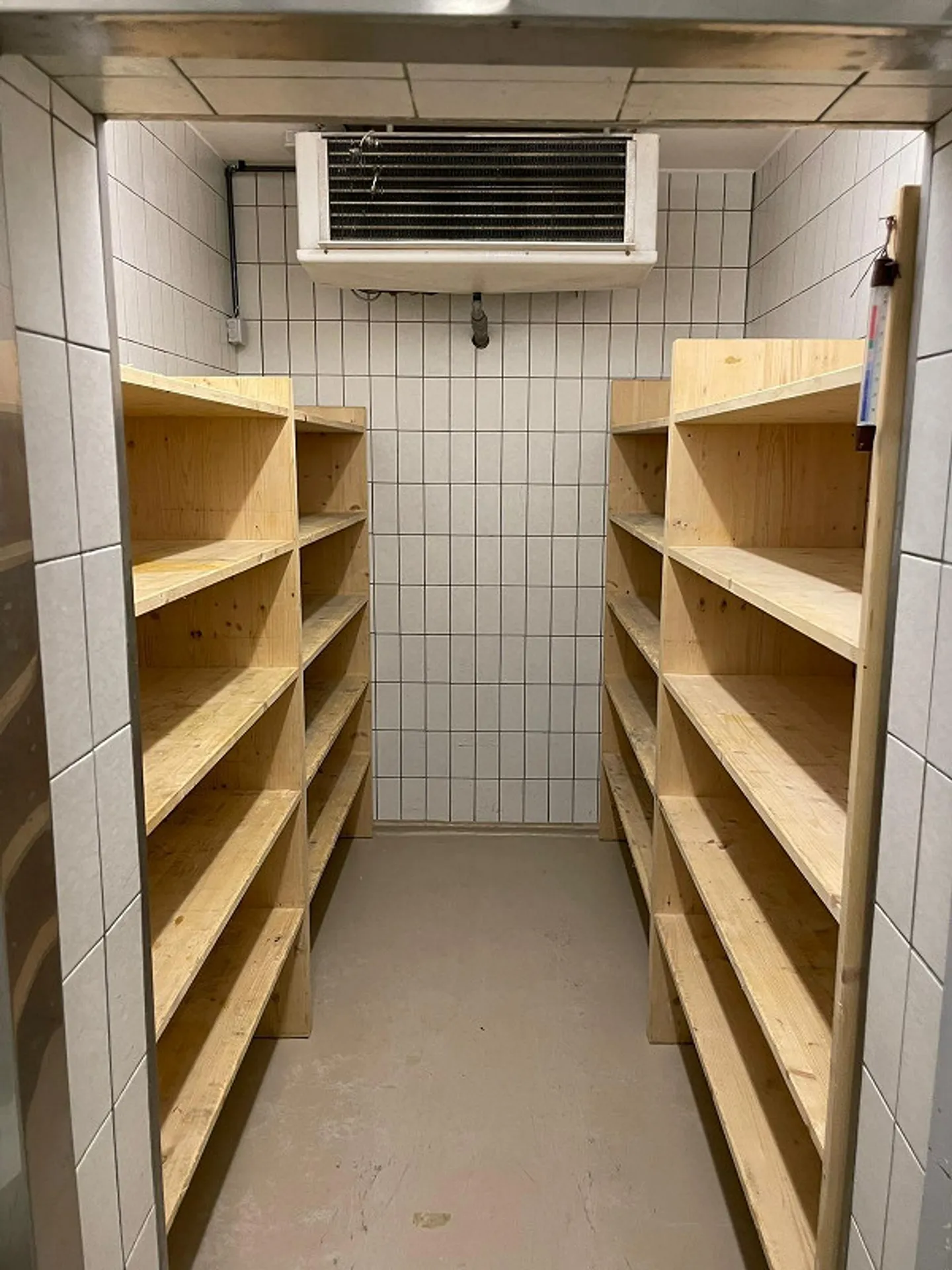 Ladenlokal auf der Breite - Foto 4 von 9