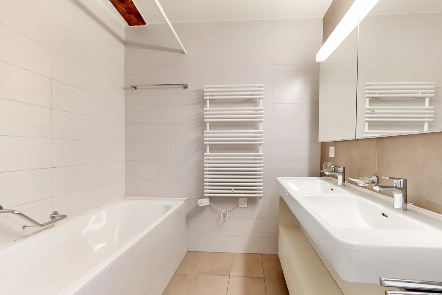 Apartment in the center of Lausanne! - Photo 8 of 11