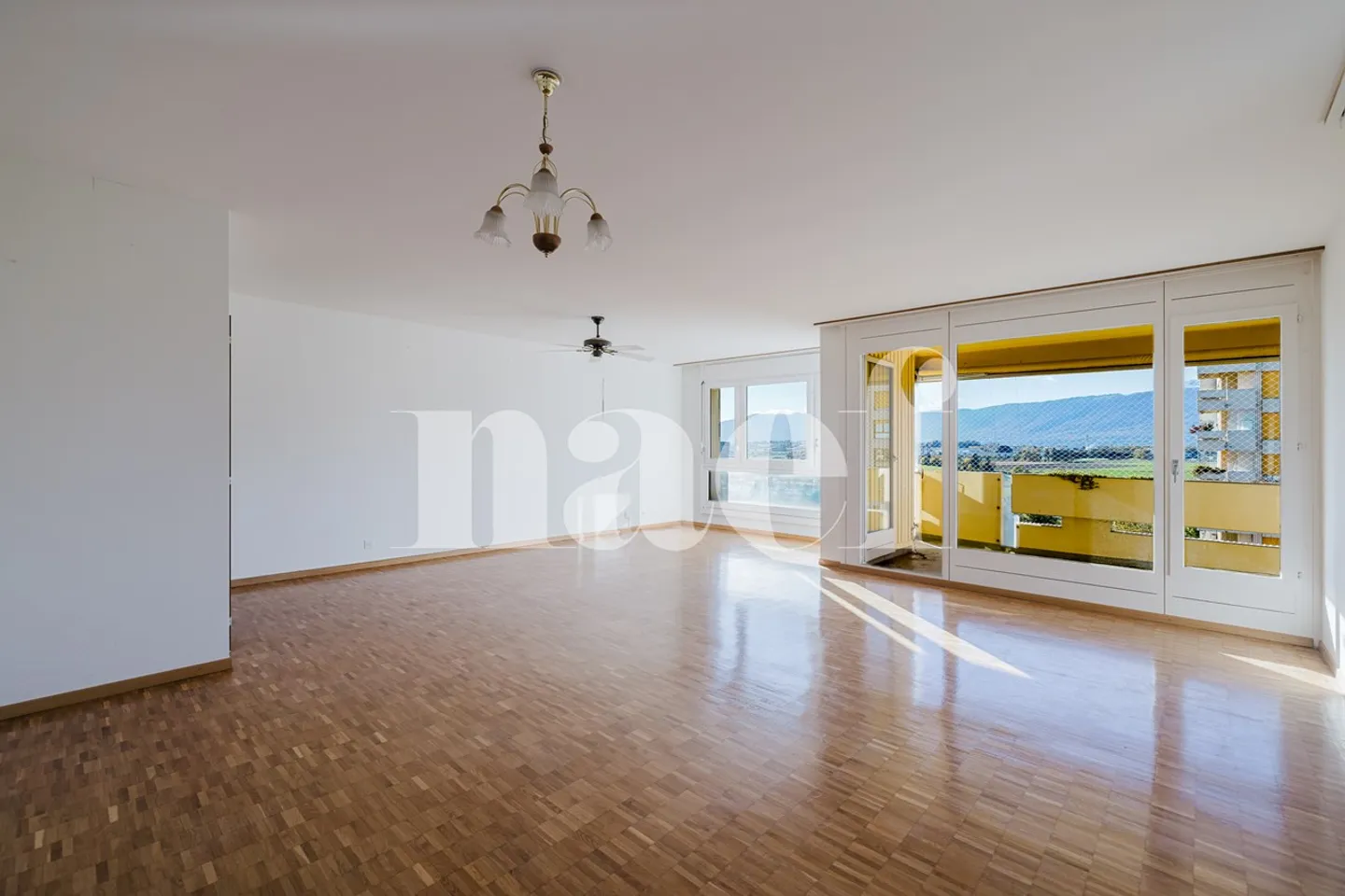 Wohnung kaufen - Foto 1 von 12