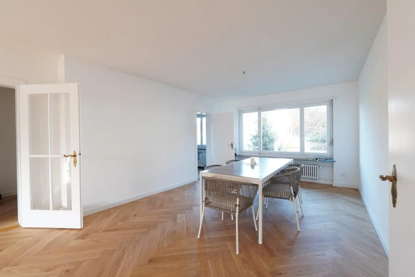 Charming apartment on Bruderholz - Photo 3 of 12