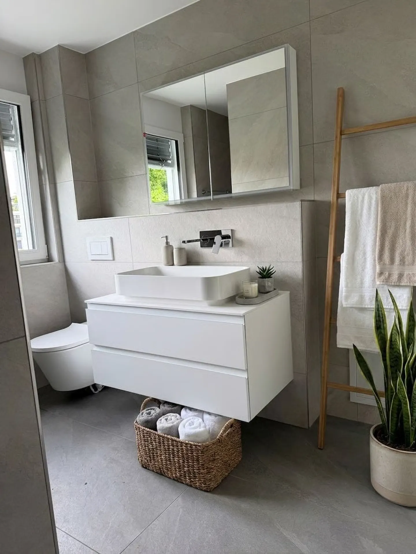4.5-Room Terrace House with Gallery in Däniken - New Construction - Photo 4 of 8