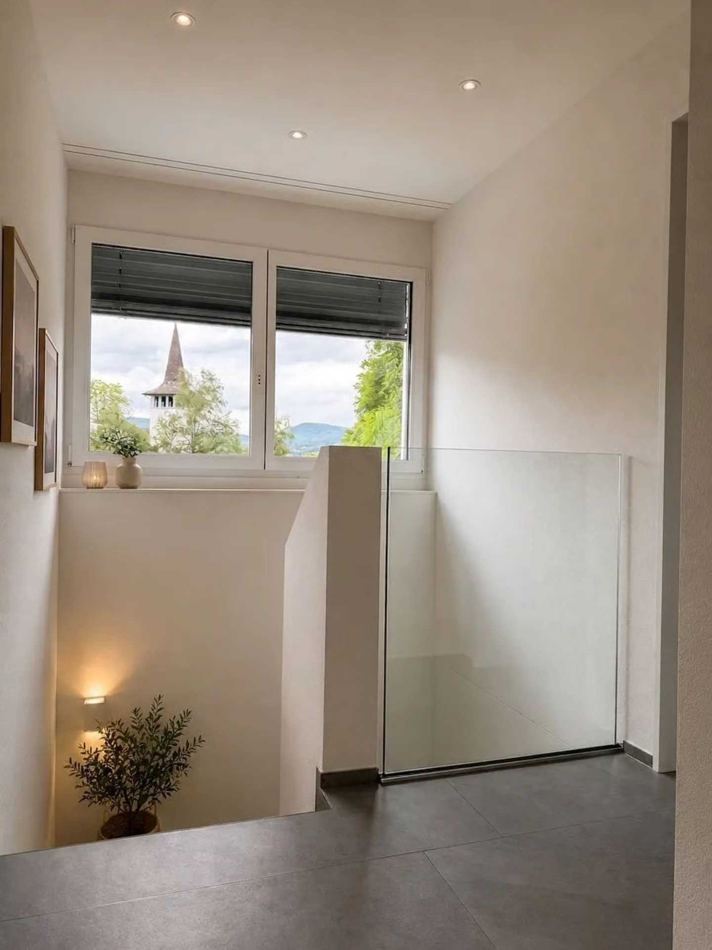 4.5-Room Terrace House with Gallery in Däniken - New Construction - Photo 7 of 8