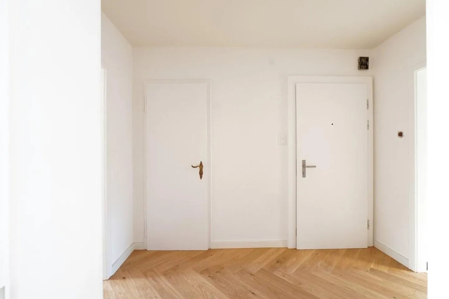 Charming apartment on Bruderholz - Photo 10 of 12