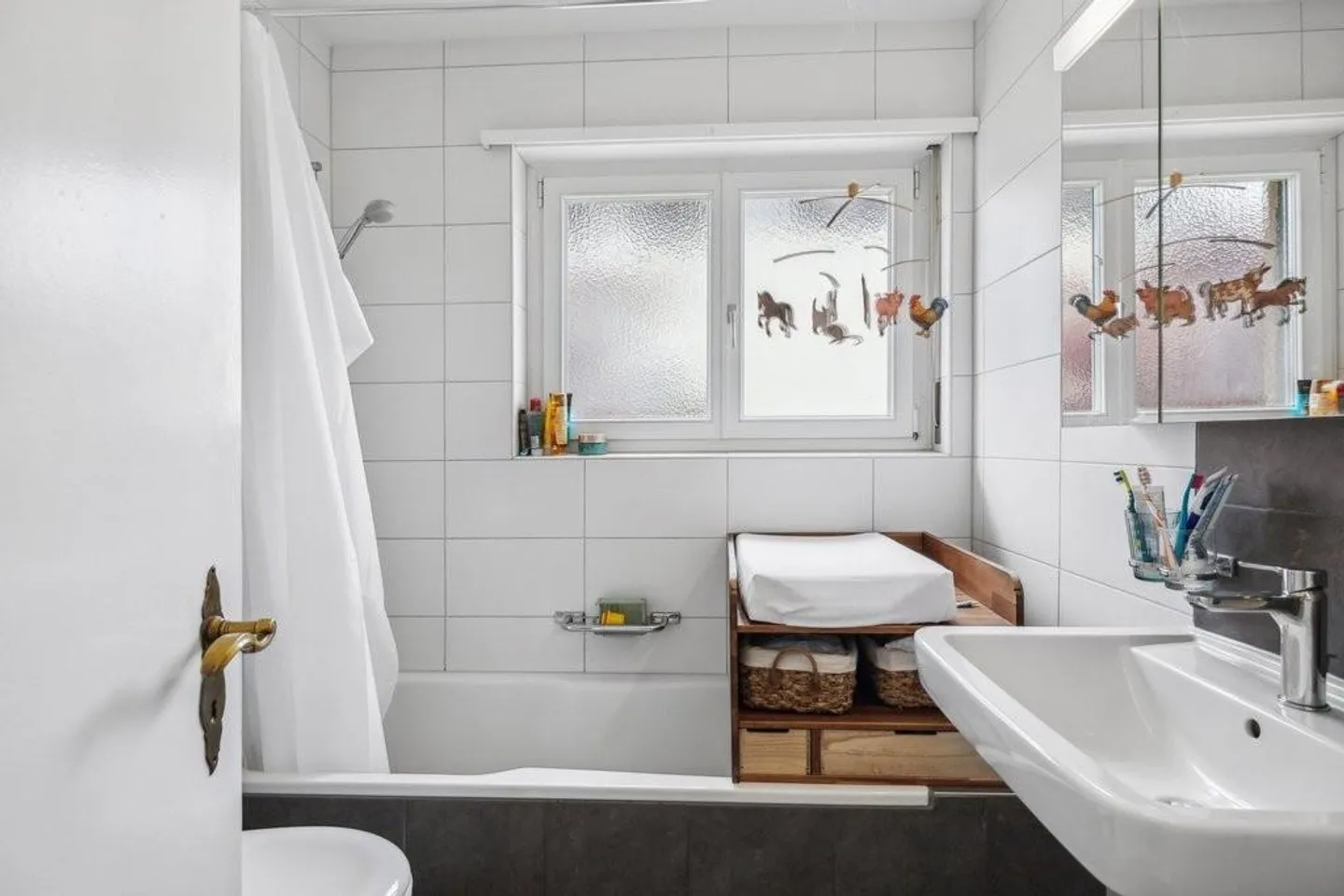 Charming apartment on Bruderholz - Photo 11 of 12