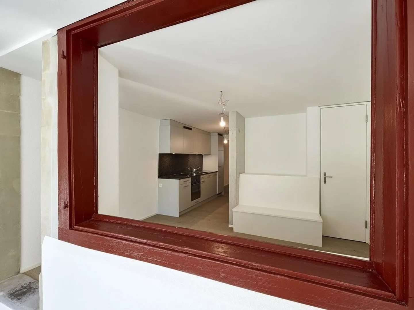 Renovated old apartment in a preferred location in Winterthur - Photo 2 of 9
