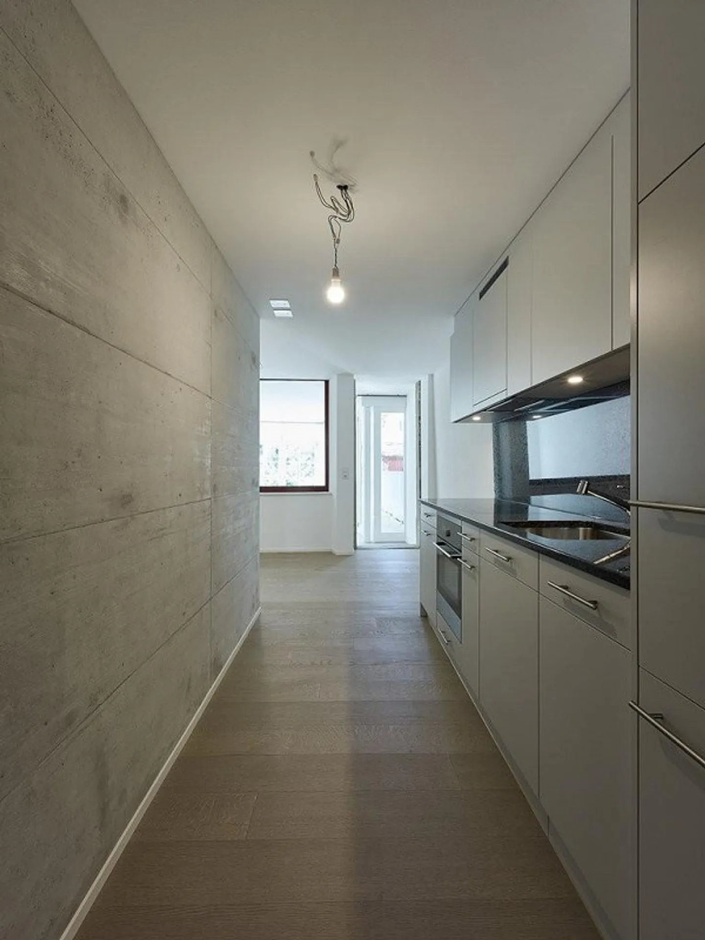 Renovated old apartment in a preferred location in Winterthur - Photo 3 of 9