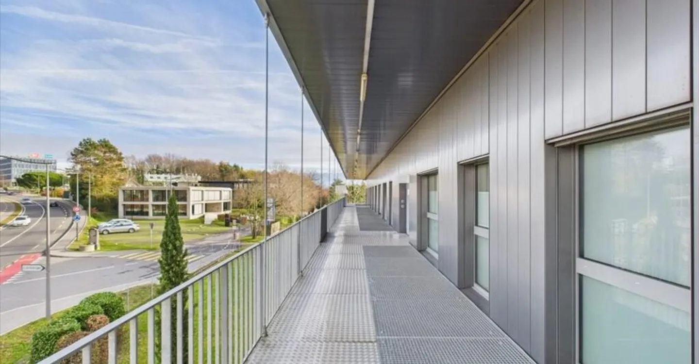 Spazio ufficio in affitto - Foto 2 di 7