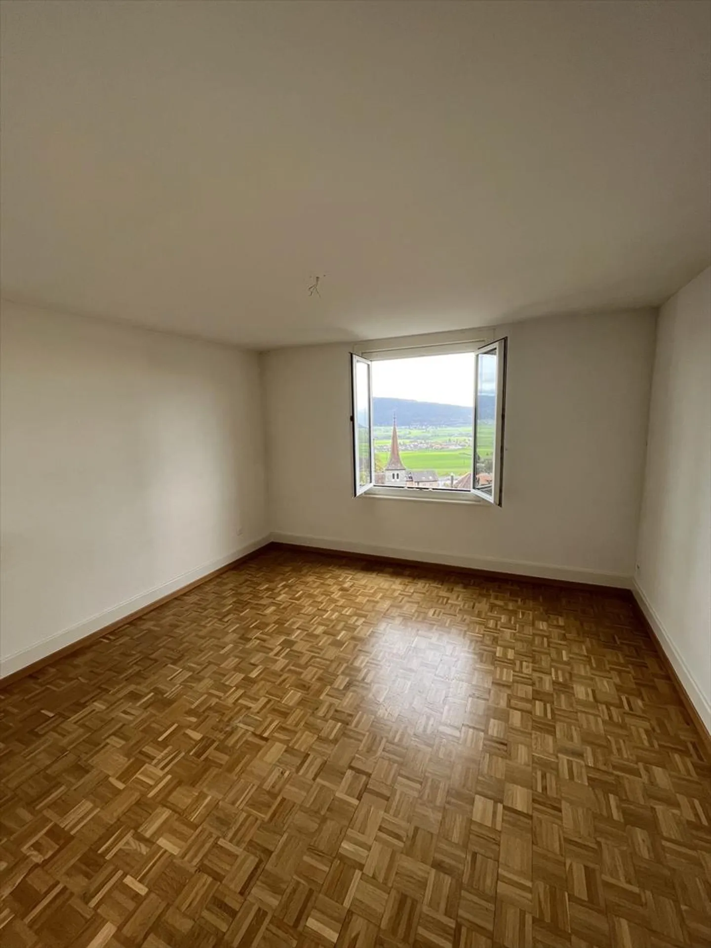 Schöne 3.0 Zimmer in Fontainemelon - Foto 1 von 5