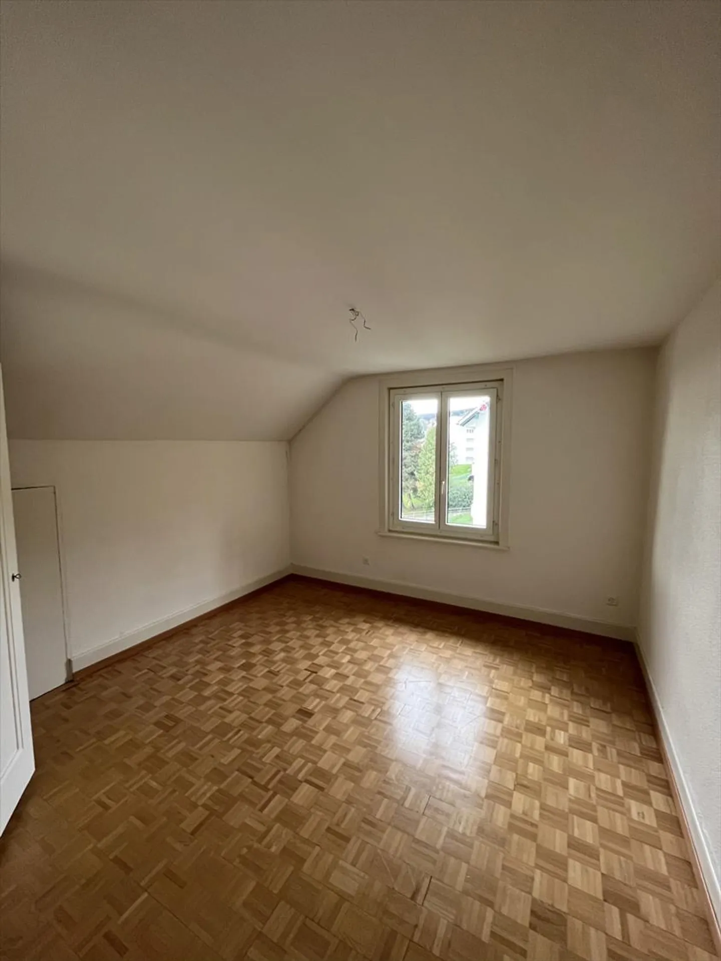 Schöne 3.0 Zimmer in Fontainemelon - Foto 3 von 5