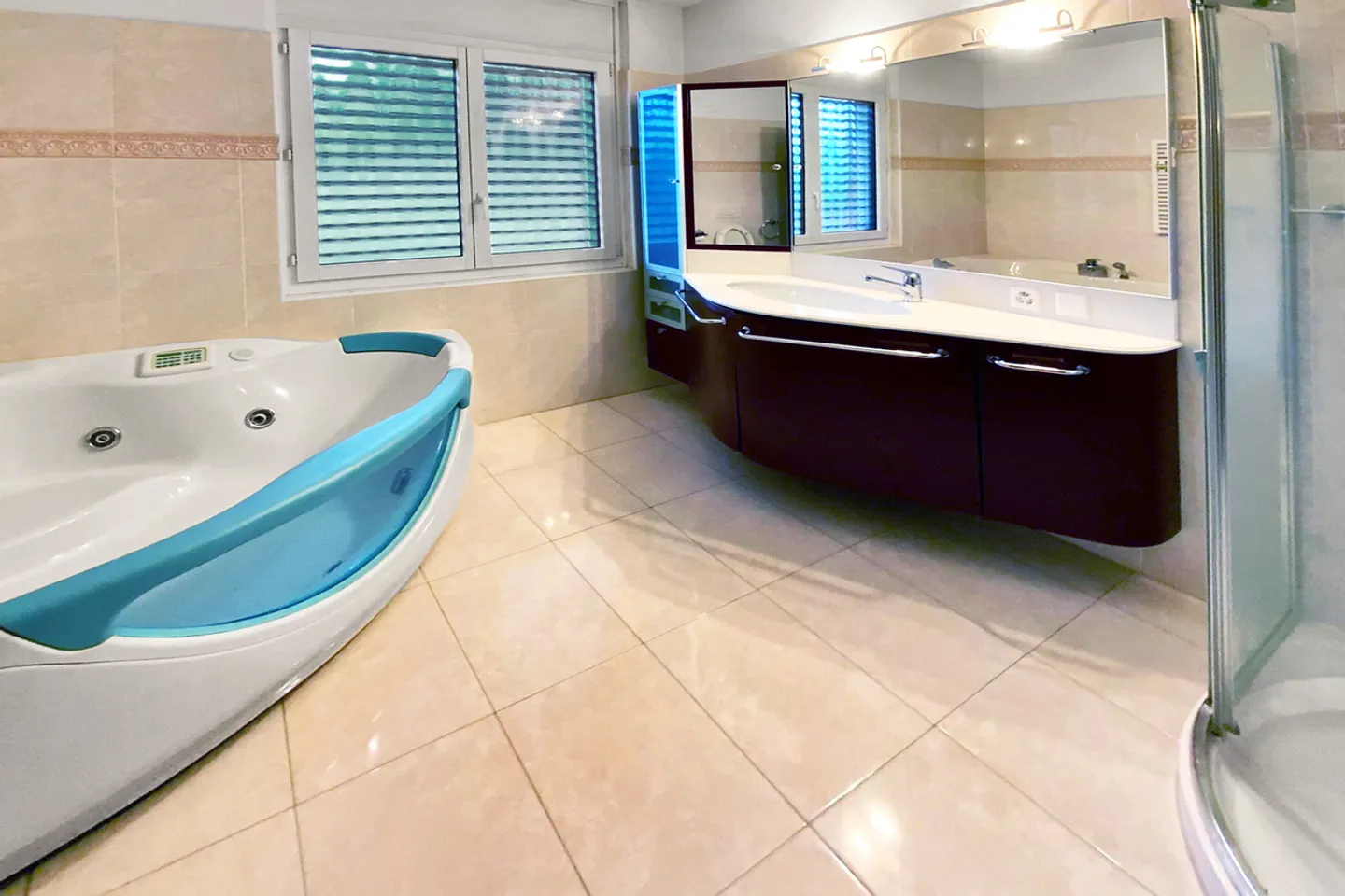 Magnifique Villa avec Piscine - Photo 8 sur 11