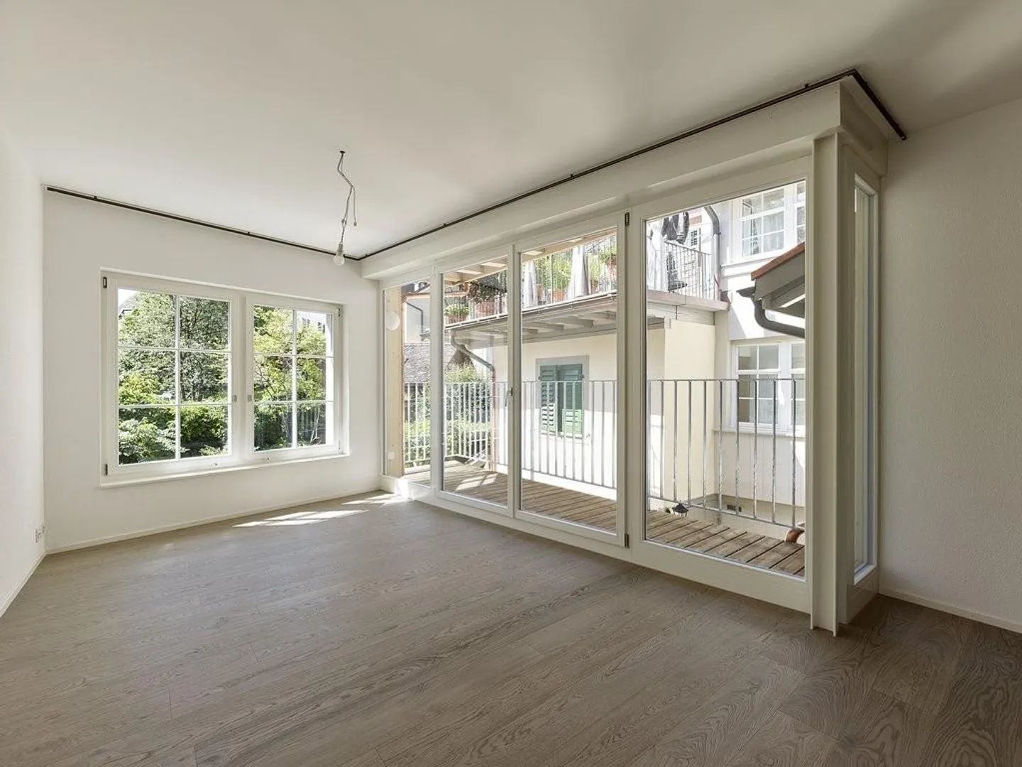 Renovated old apartment in a preferred location in Winterthur - Photo 4 of 9