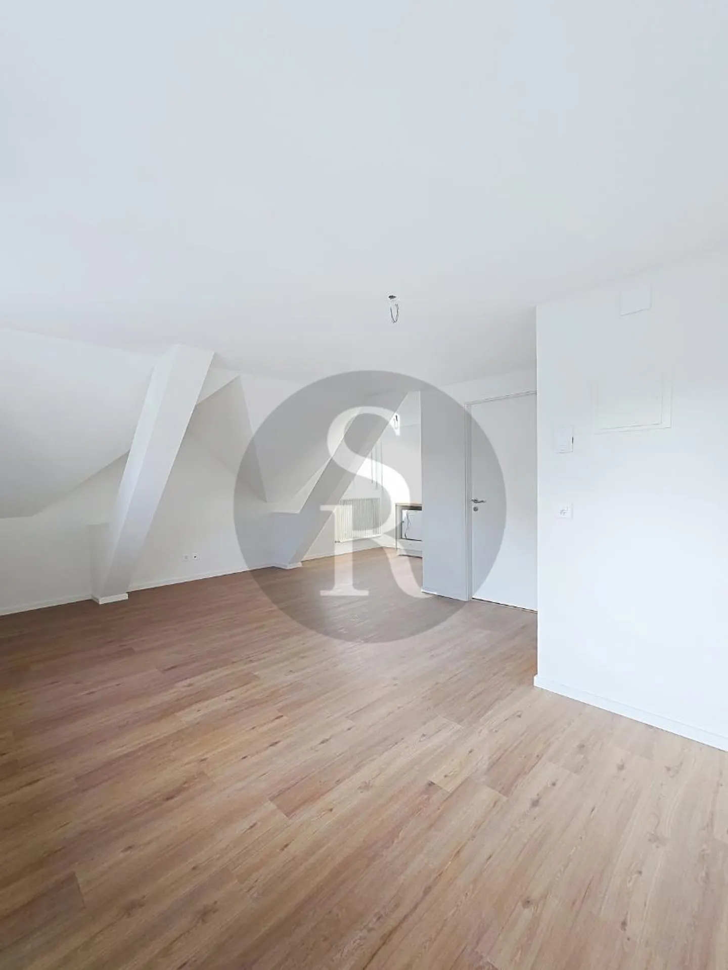 Studio 1.5 Zimmer - Foto 1 von 4