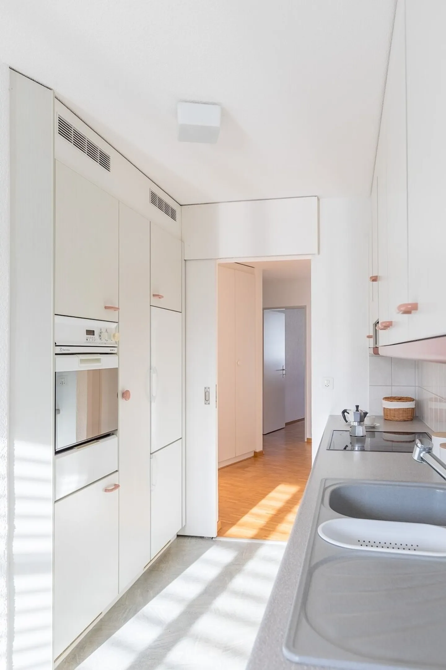 Appartamento 4½ locali, CENTRALE, TRANQUILLO, ACCOGLIENTE - Foto 4 di 9