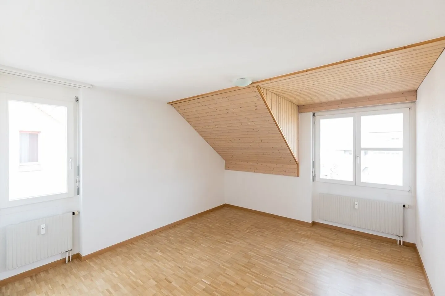 Appartamento 4½ locali, CENTRALE, TRANQUILLO, ACCOGLIENTE - Foto 5 di 9