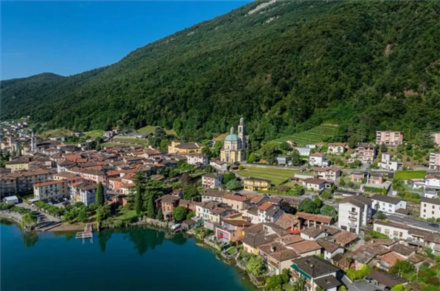 Riva San Vitale – Casa principale con progetto approvato - Foto 2 di 15