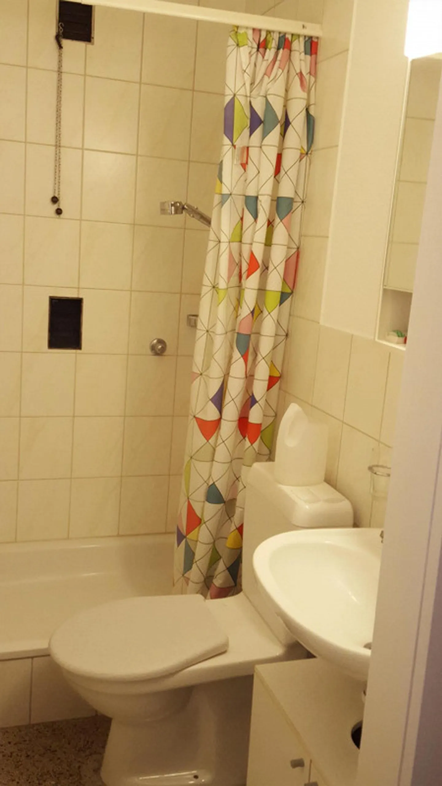 4-room apartment sunny and central in Münsingen - Photo 8 of 8