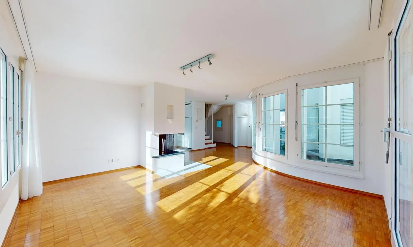 Maisonette de 4,5 pièces située au calme avec terrasse sur le toit à Bonstetten - Photo 4 sur 13