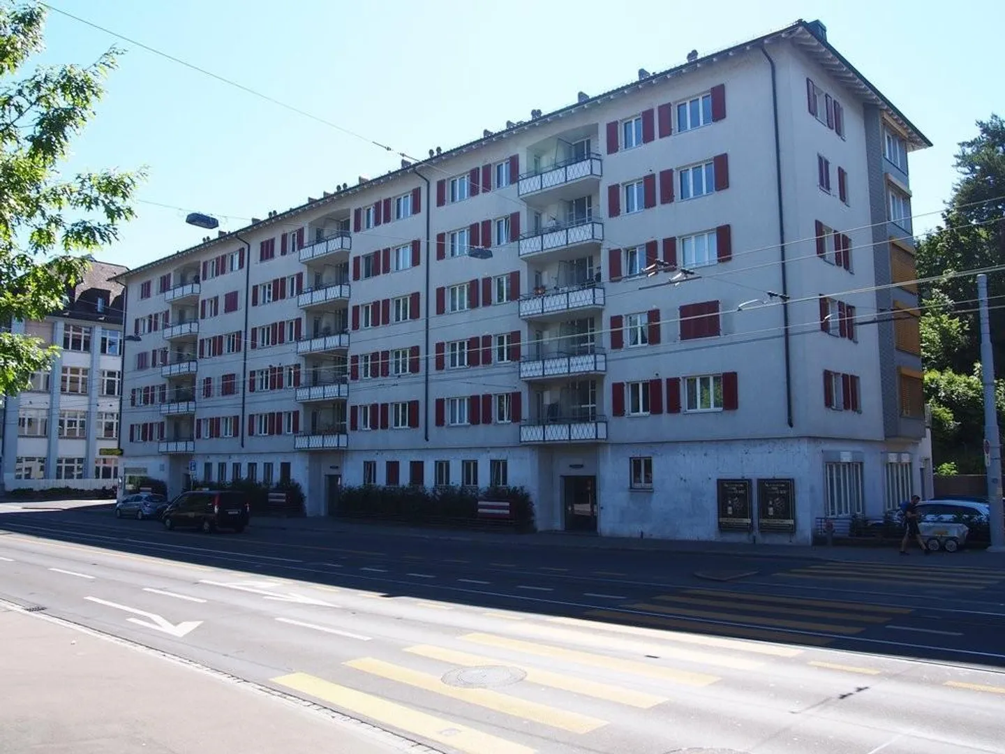 Appartement attrayant de 3,5 pièces avec balcon dans un emplacement central - Photo 1 sur 6