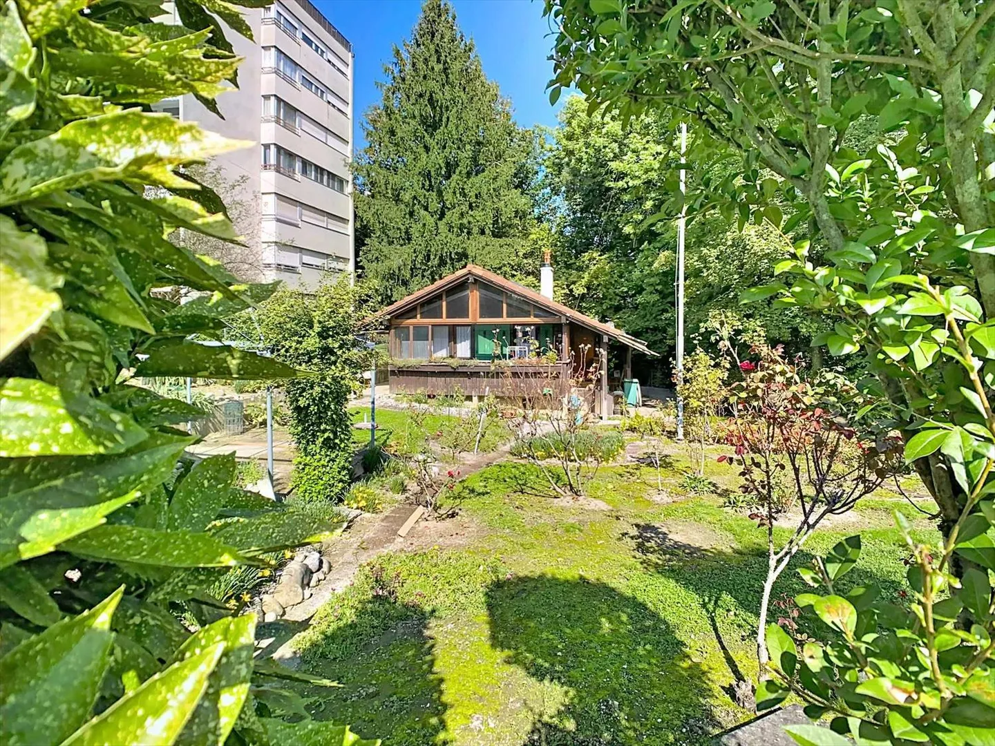 Villa 4 camere - Foto 1 di 7
