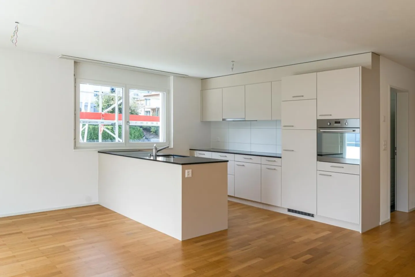 Helle Gartenwohnung in Schüpfheim - Foto 2 von 11