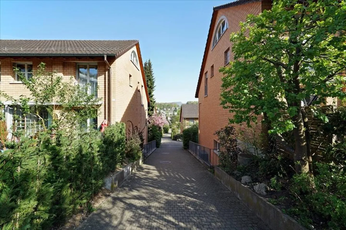 Votre nouvelle maison vous attend! - Photo 1 sur 7